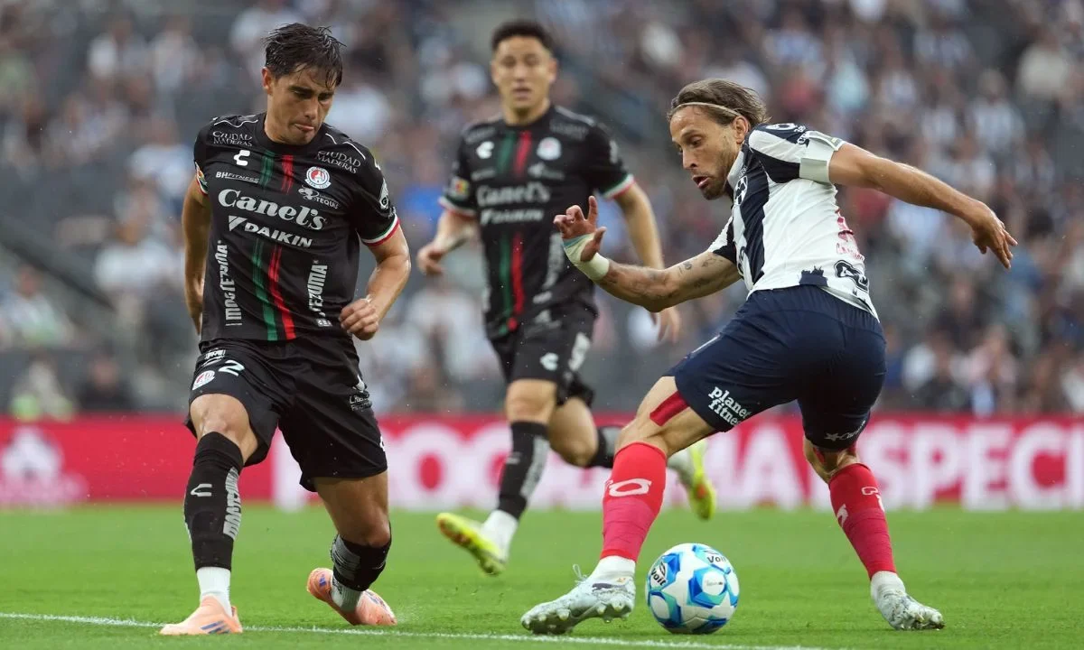 El Atlético San Luis rescató la victoria en el partido contra los Rayados de Monterrey durante el segundo día de actividad de la jornada 13.