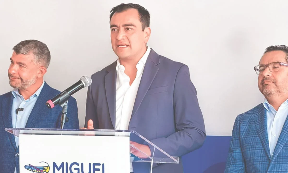 Por presuntos delitos electorales acusan a César Garrido, director general de Gobierno y Asuntos Jurídicos de la alcaldía Miguel Hidalgo.