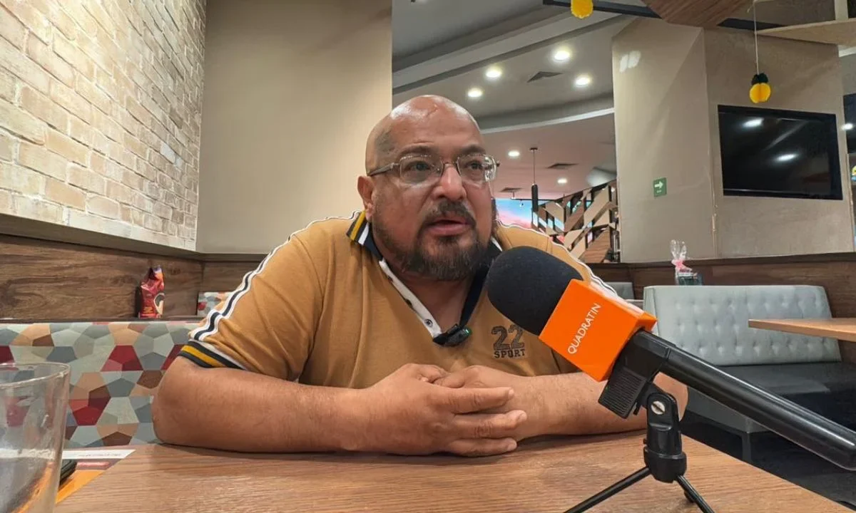 Ante la confrontación entre el Comité contra la Desaparición Forzada de la ONU y el Gobierno, activista exhibe crisis de desaparecidos con su propia historia.