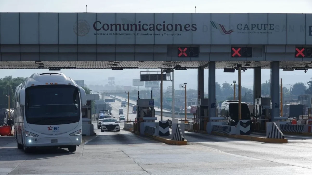 A partir de este lunes 13, las tarifas de casetas de las autopistas de Capufe registraron un incremento, estará vigente durante todo el 2026.