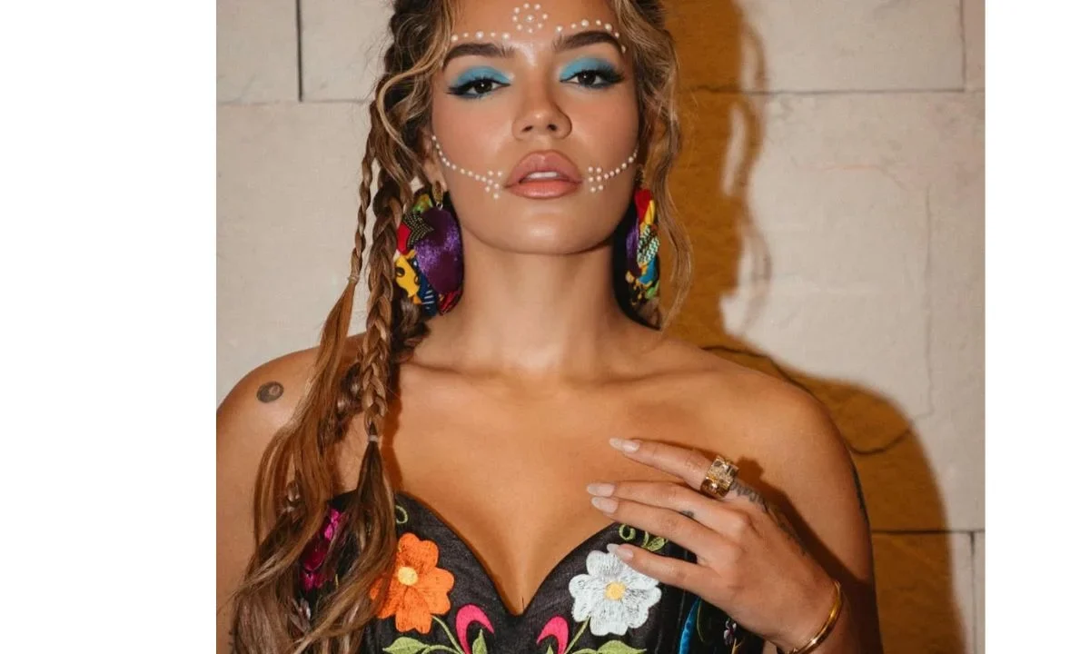 Karol G se presentará en el Estadio GNP Seguros con su “Tropitour”, ofreciendo boletos que van desde zonas accesibles hasta experiencias VIP de alto costo.