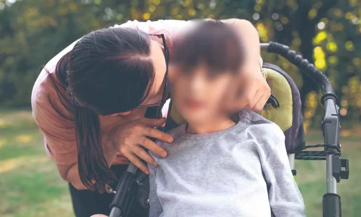 Impacto. El cuidado de un ser querido conlleva muchos sacrificios, pero también cobra factura en el ámbito emocional, físico y económico.