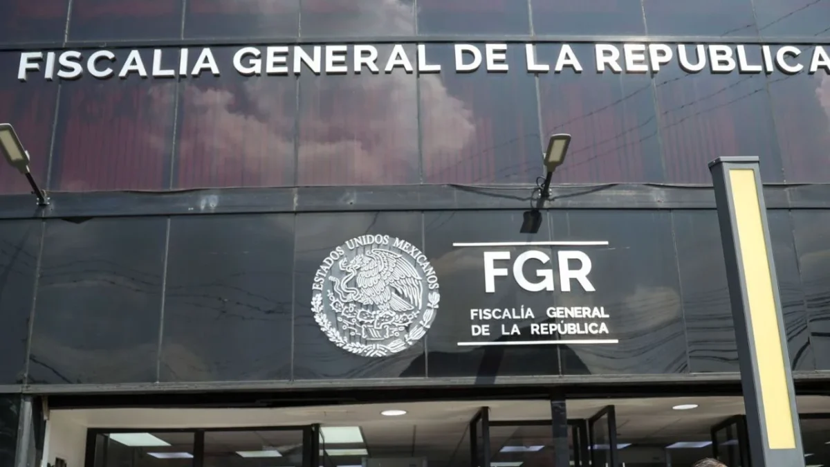 El morenista Oscar Cantón informó que la FGR ya inició una investigación por la presunta presencia de agentes de la CIA en Chihuahua.
