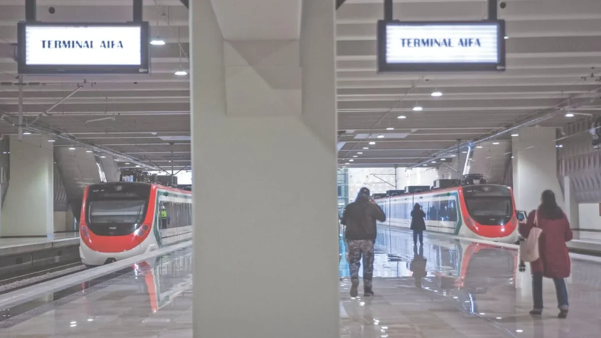 La compra del Tren Suburbano es por 5 mil 999 mdp, antes del acuerdo, CAF tenía43.4% de participación y Omnitren, 7.6%.