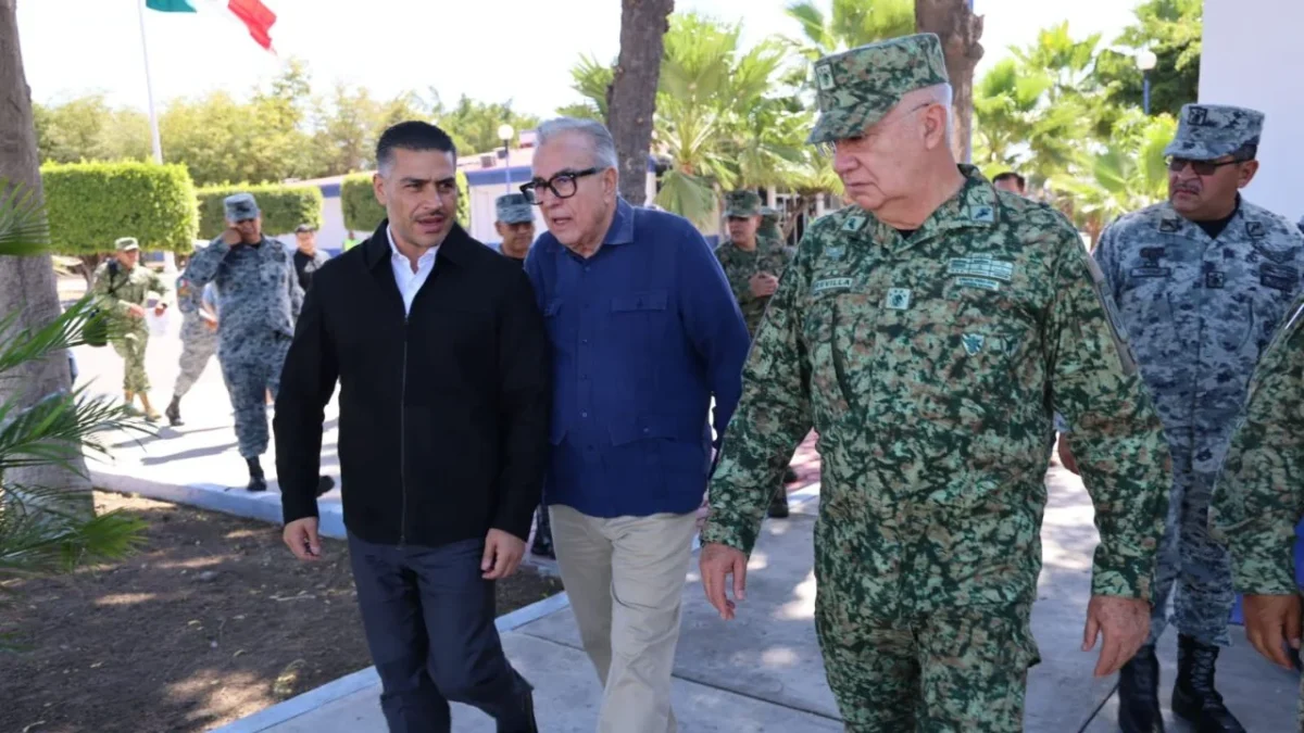 Harfuch sostuvo una reunión con el gobernador Rubén Rocha para analizar acciones para combatir la violencia en Sinaloa.