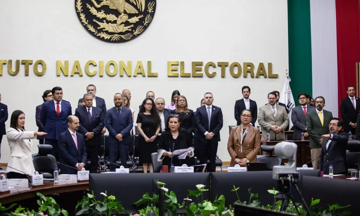 El INE analizó la nueva integración y las presidencias de las Comisiones Permanentes, Temporales y otros órganos del Instituto.