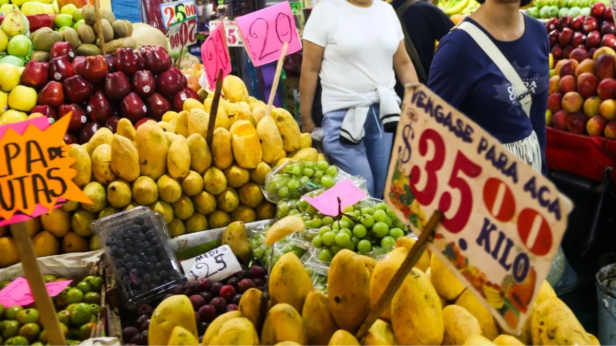 Durante la primera quincena de abril la inflación tuvo una leve baja al ubicarse en 4.53% aunque la sigue por arriba de la meta de Banxico.