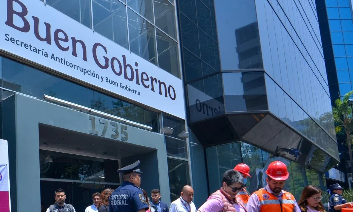 La Secretaría Anticorrupción y Buen Gobierno sancionó a la empresa Green@w SA de CV con una multa de más de 700 mil pesos y su inhabilitación por 13 meses