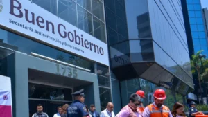 La Secretaría Anticorrupción y Buen Gobierno sancionó a la empresa Green@w SA de CV con una multa de más de 700 mil pesos y su inhabilitación por 13 meses