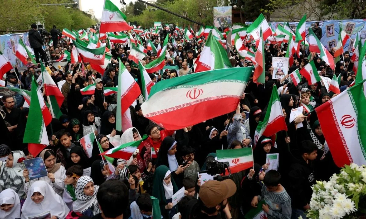 Irán confirmó el acuerdo de alto al fuego de dos semanas con EU e Israel, aprobado por el nuevo Líder Supremo, el ayatolá Mojtaba Jamenei.