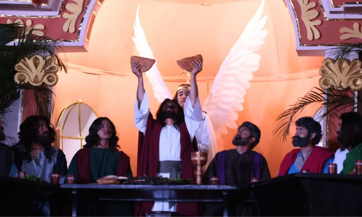 Como parte de la 183 representación del Viacrucis, en Iztapalapa comenzó a celebrar el inicio de la Pasión de Cristo en este Jueves Santo.