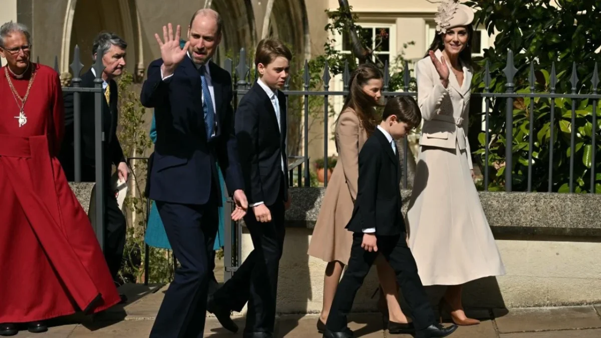 En el marco del Domingo de Pascua, la familia real británica acudió a una misa a la capilla de San Jorge en la finca de Windsor.
