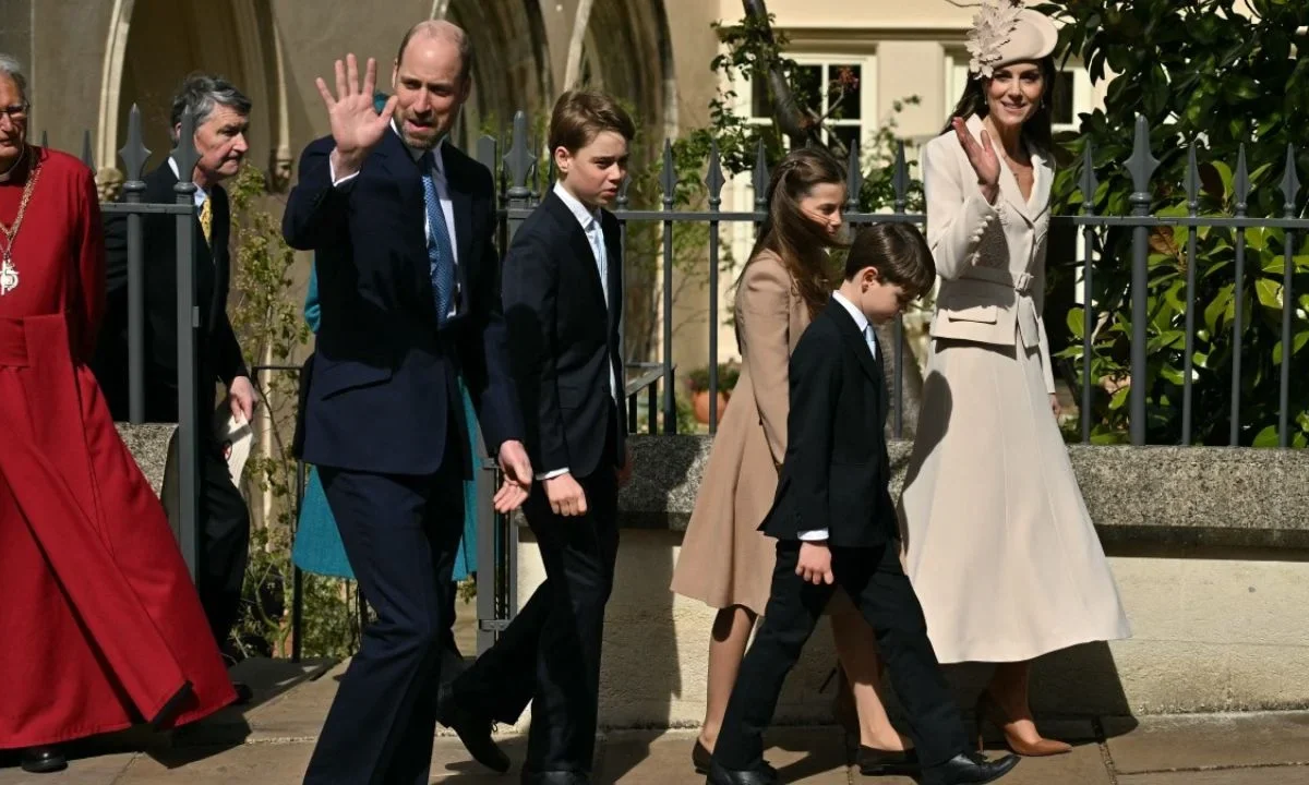 En el marco del Domingo de Pascua, la familia real británica acudió a una misa a la capilla de San Jorge en la finca de Windsor.