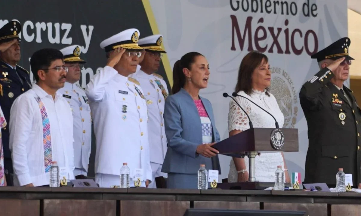 Desde el puerto de Veracruz, la presidenta Claudia Sheinbaum enfatizó que la soberanía la llevan los mexicanos marcada con fervor.