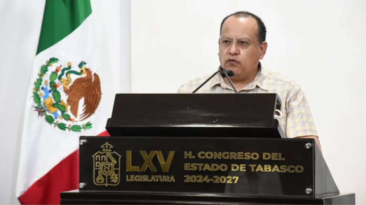 Martín Palacios Calderón, diputado del PT, ofreció disculpas, desde el Congreso de Tabasco, a las mujeres por compararlas con caballos.