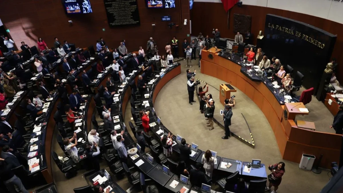 Senadores del PAN aprovecharon un momento para subir a la tribuna y hablar sobre las acusaciones de EU contra el gobernador Rubén Rocha.