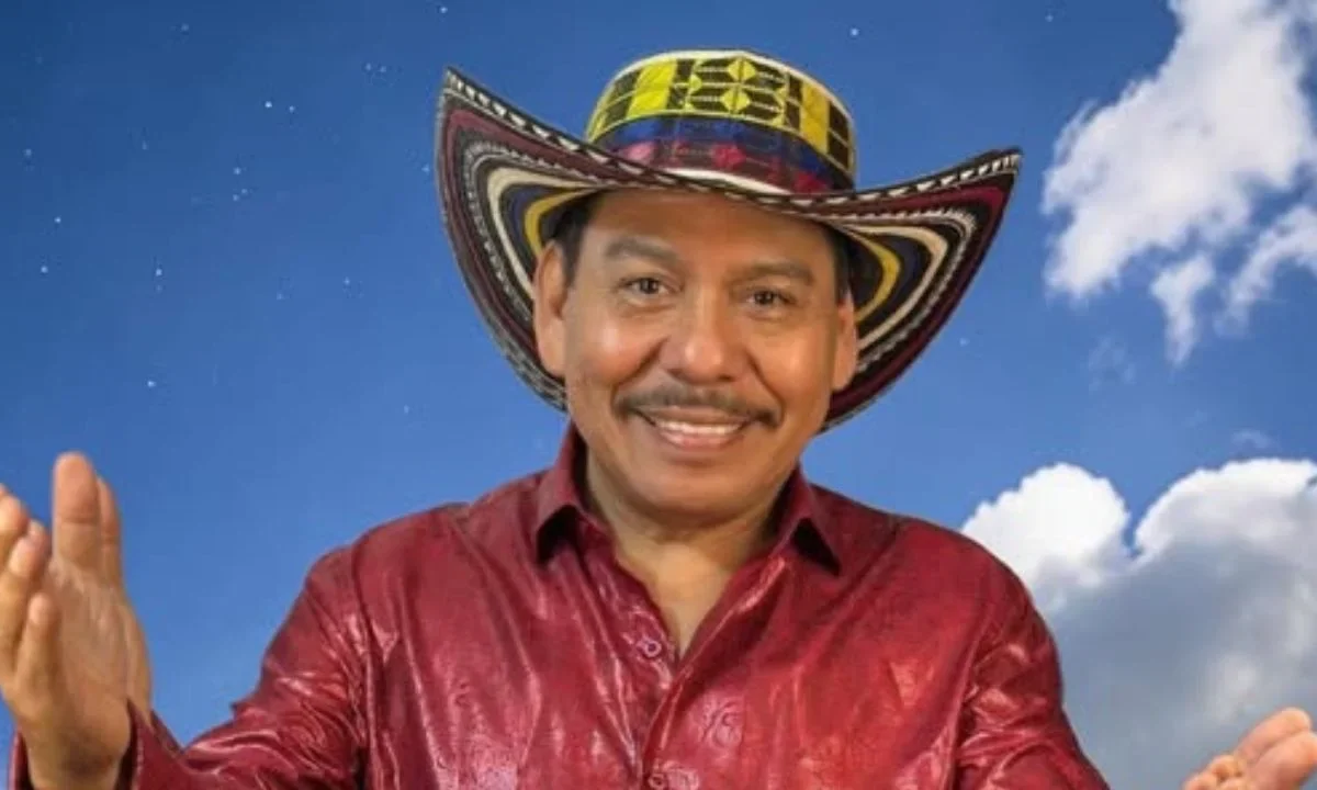 Paco Silva fundó La Tropa Colombiana, colaboró con Celso Piña y ahora se convierte en leyenda de la cumbia.