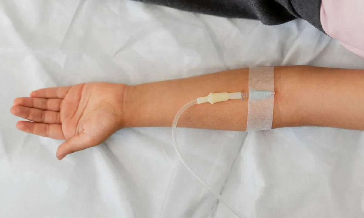 La Fiscalía de Sonora abrió una investigación por la muerte de 4 personas tras inyectarse un ‘suero vitaminado’ con un médico particular.
