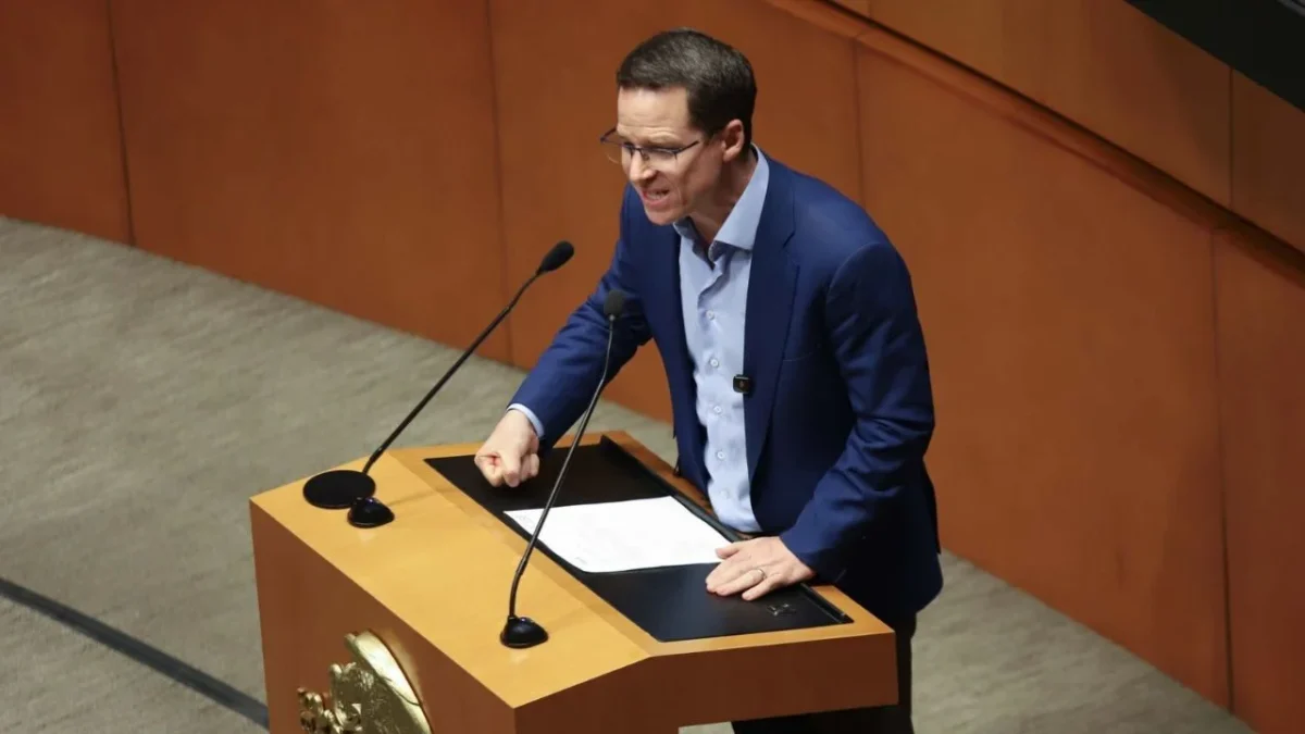 El PAN pidió al Senado la desaparición de poderes en Sinaloa tras las acusaciones de EU contra el gobernador Rubén Rocha Moya.