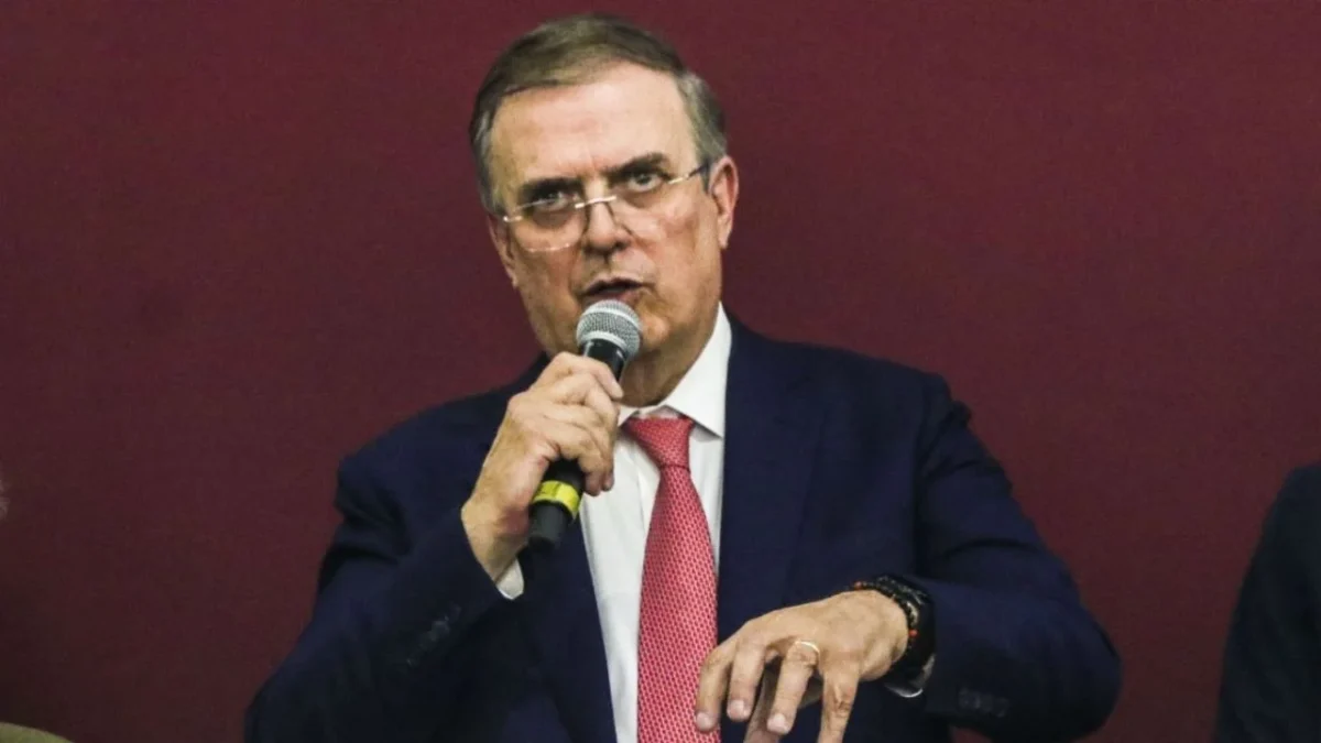 Marcelo Torres, diputado del PAN, presentó una denuncia ante la FGR contra Marcelo Ebrard por presunto uso indebido de recursos públicos.