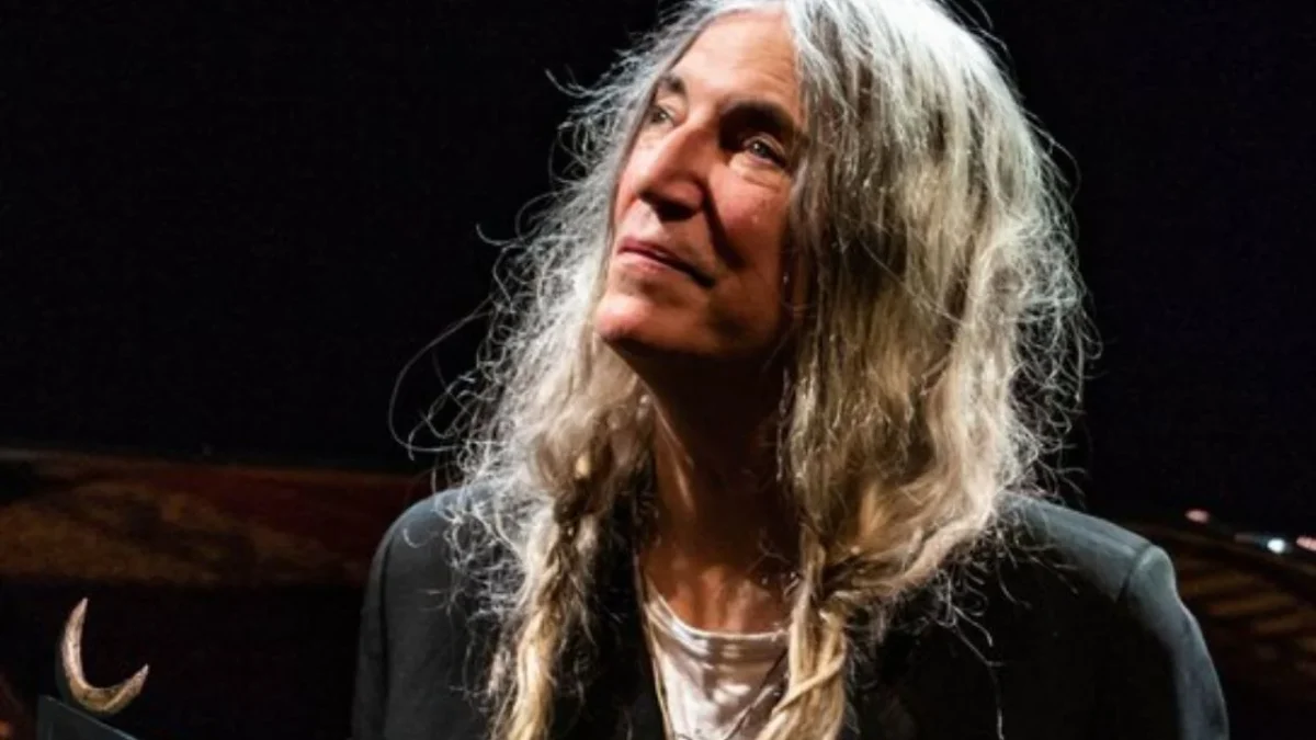 La cantante Patti Smith, referente del punk y la poesía, fue reconocida en España con el Premio Princesa de Asturias de las Artes 2026 por su trayectoria artística.