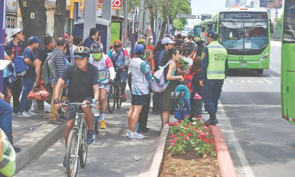 Pese a todas las adversidades de ocho meses de obras, fue inaugurada la ciclovía La Gran Tenochtitlán, en Tlalpan, Ciudad de México.