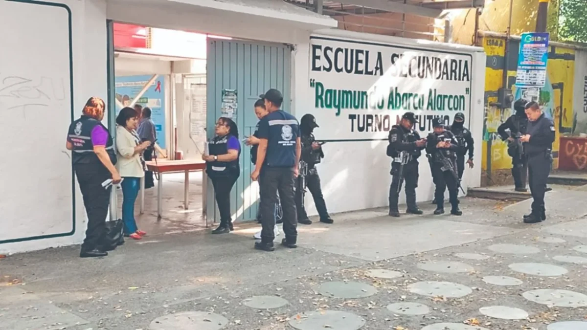 Tras la amenaza de balacera se suspendieron las actividades en el plantel y desplegaron un operativo con patrullajes en Chilpancingo.