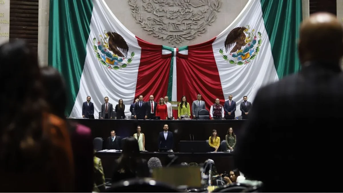 Movimiento Ciudadano fue objeto de críticas y descalificaciones de parte de la oposición tras dar su voto en lo general al Plan B electoral.