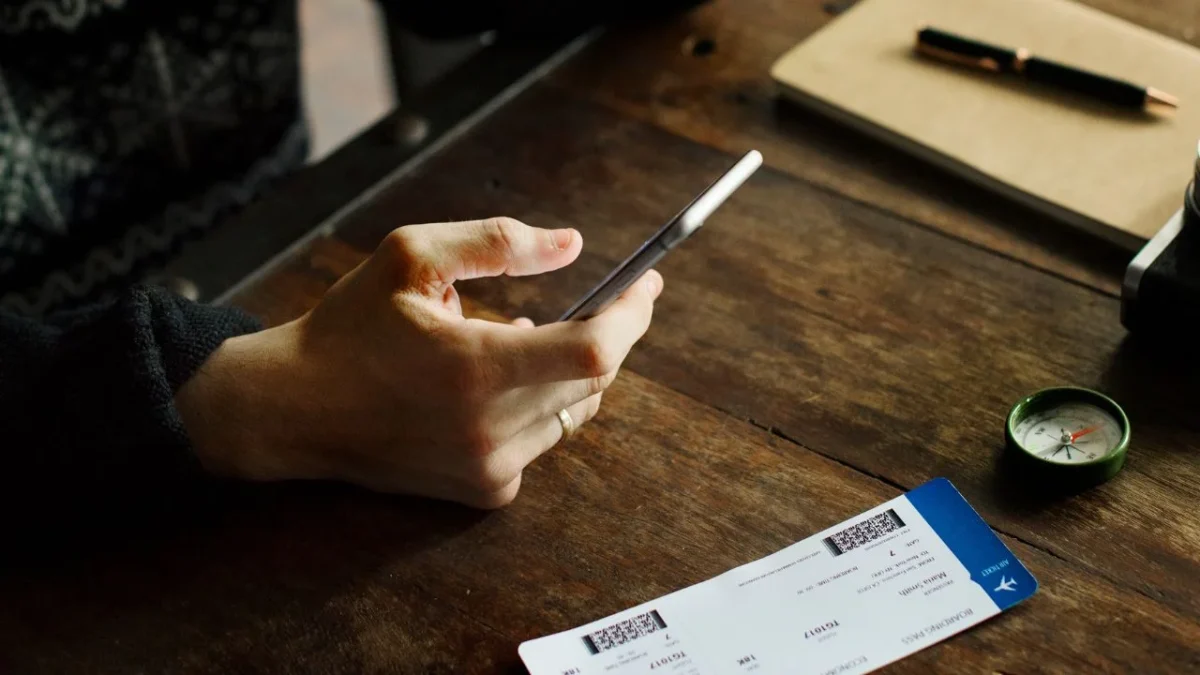 Geovana Bañuelos, senadora del PT, propone regular la reventa digital de boletos para eventos y espectáculos, y garantizar su autenticidad.
