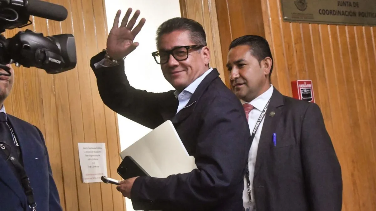 Carlos Puente del PVEM refirió que tienen candidatos para las 17 entidades, Cámara de Diputados, distritos locales y los ayuntamientos.