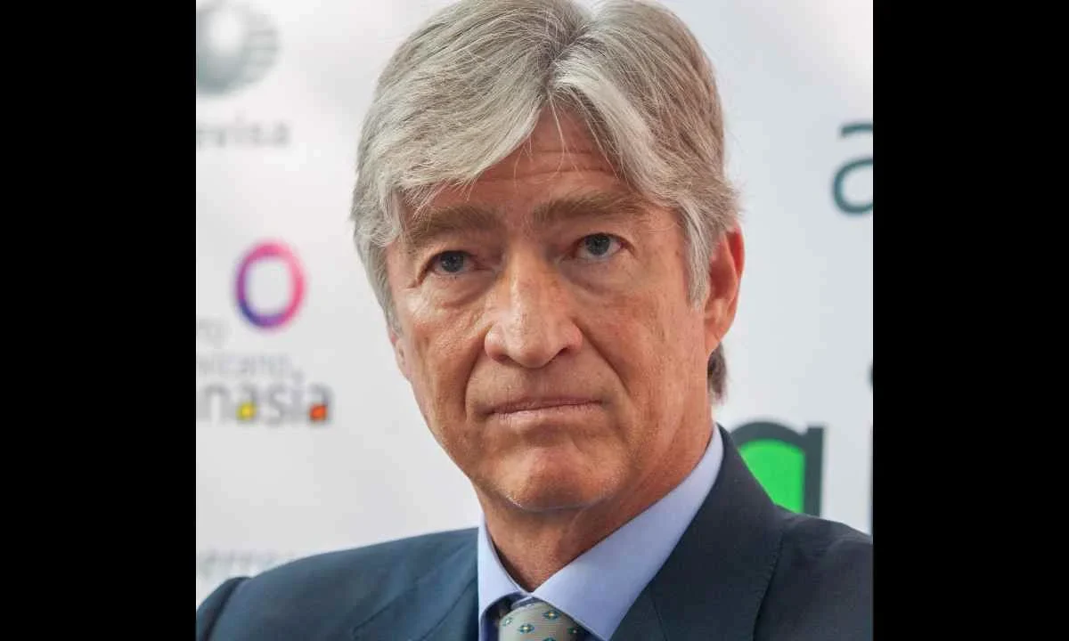 Este jueves 16 de abril se dio a conocer el fallecimiento de Alejandro Burillo Azcárraga.