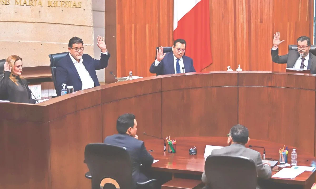 La reforma judicial de 2024 comenzó a reflejar sus efectos con la reducción de salarios de los magistrados del TEPJF