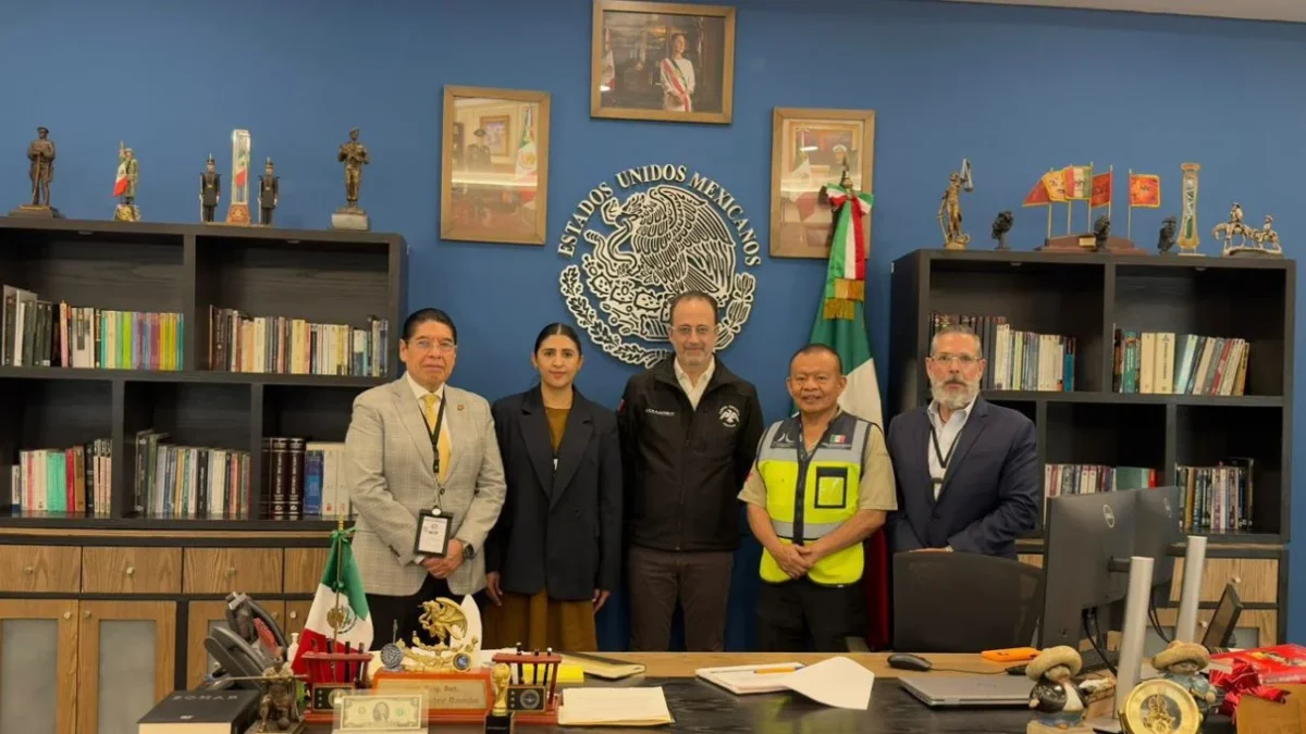 Para robustecer las operaciones de comercio exterior del AIFA se reúnen agentes aduanales y directivos del aeropuerto.