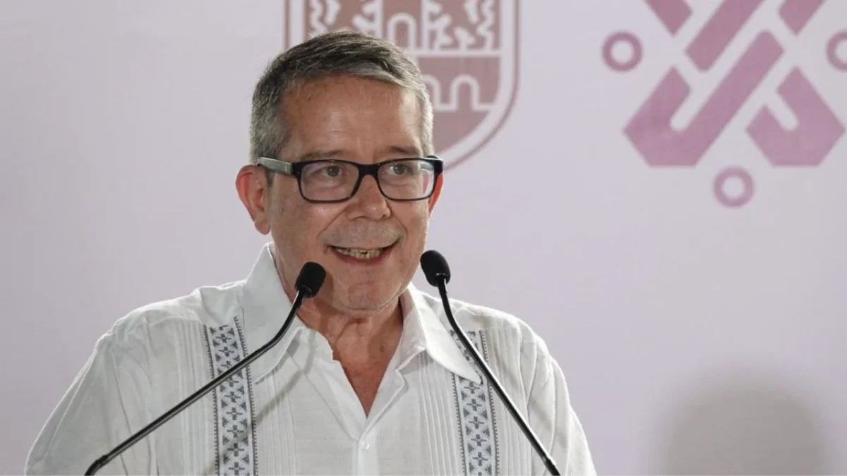 Secretaría de Anticorrupción abrió expediente contra Jenaro Villamil, por presuntamente exhibir información real como falsa.