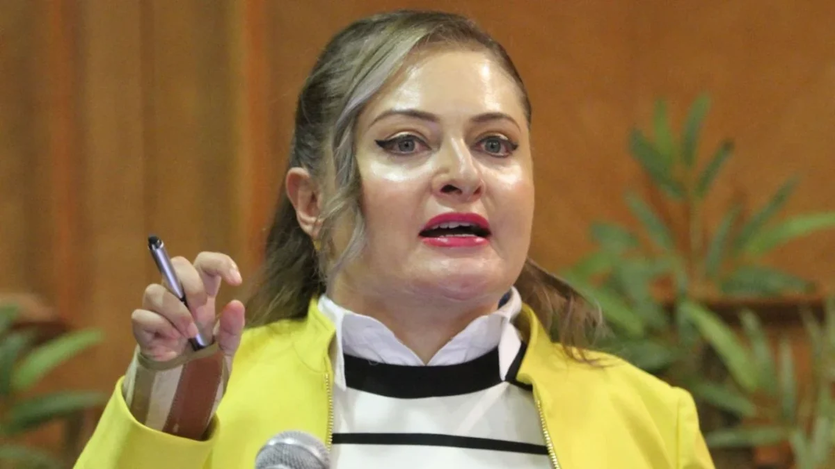 Claudia Anaya, del PRI, consideró que la Luz del Mundo se ha convertido en una secta pederasta y acusó al Estado mexicano de encubrirla.