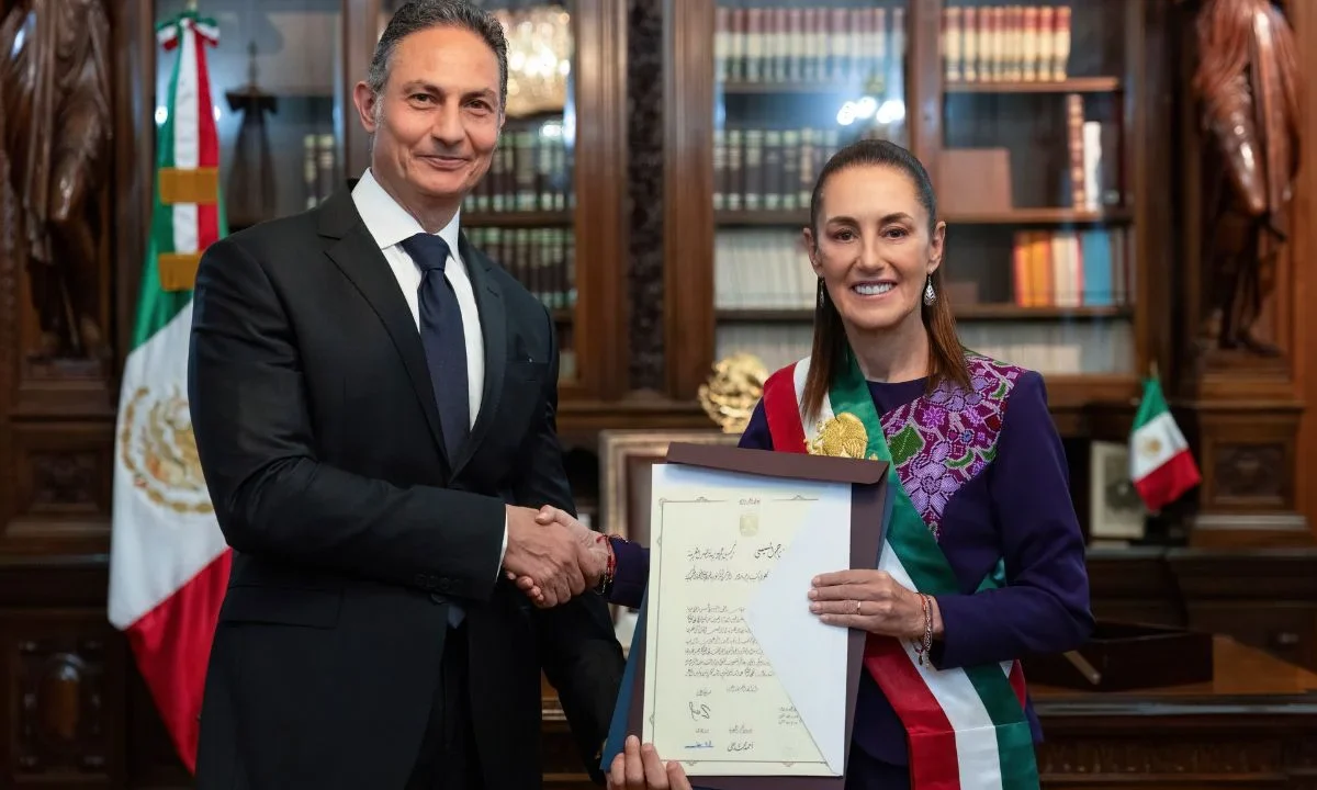 La presidenta de México, Claudia Sheinbaum, informó que recibió las cartas credenciales de embajadores de Portugal, Indonesia, Cuba y más.