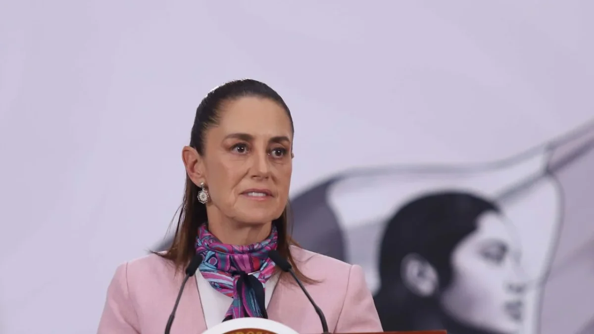 La presidenta Claudia Sheinbaum señaló que algunos partidos políticos frenaron la eliminación de legisladores plurinominales durante su visita a Tenango de Doria, Hidalgo.