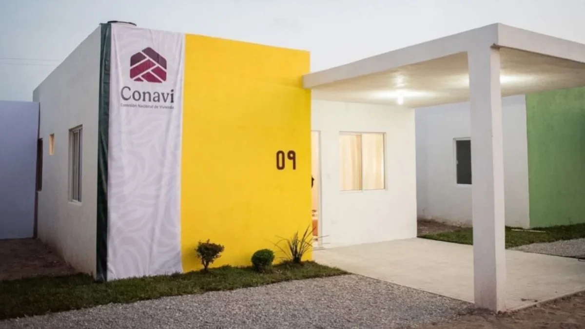 Claudia Sheinbaum encabezó la entrega de 19 viviendas para pescadores en Matamoros, como parte del programa Vivienda para el Bienestar.