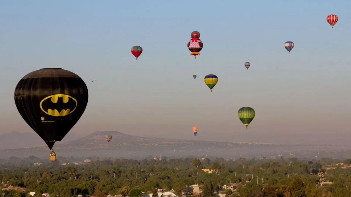 La AFAC realizó una visita de verificación al globo-puertos de Teotihuacán para la revisión de globos aerostáticos de varias empresas.