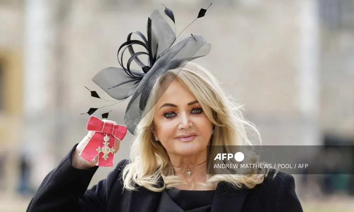 Bonnie Tyler ingresa al hospital en calidad de urgencia