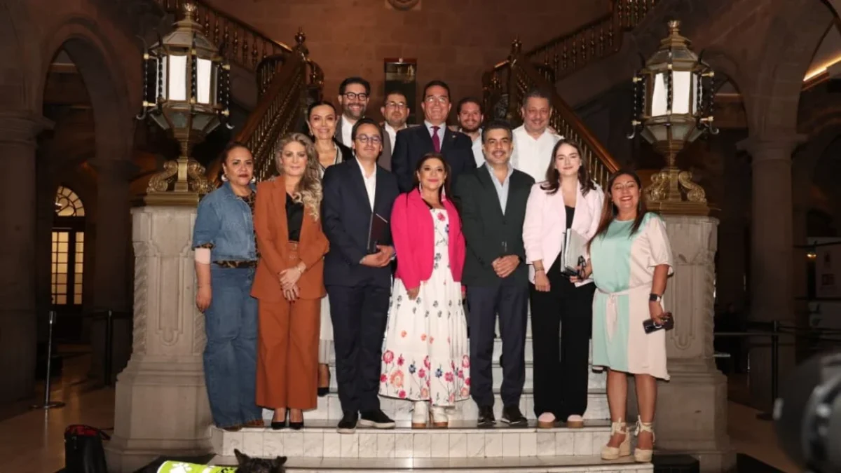 Discuten Brugada y diputados rezago legislativo en Congreso CDMX