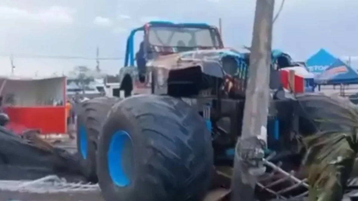Dos muertos y 37 heridos deja accidente durante espectáculo automovilístico en Colombia