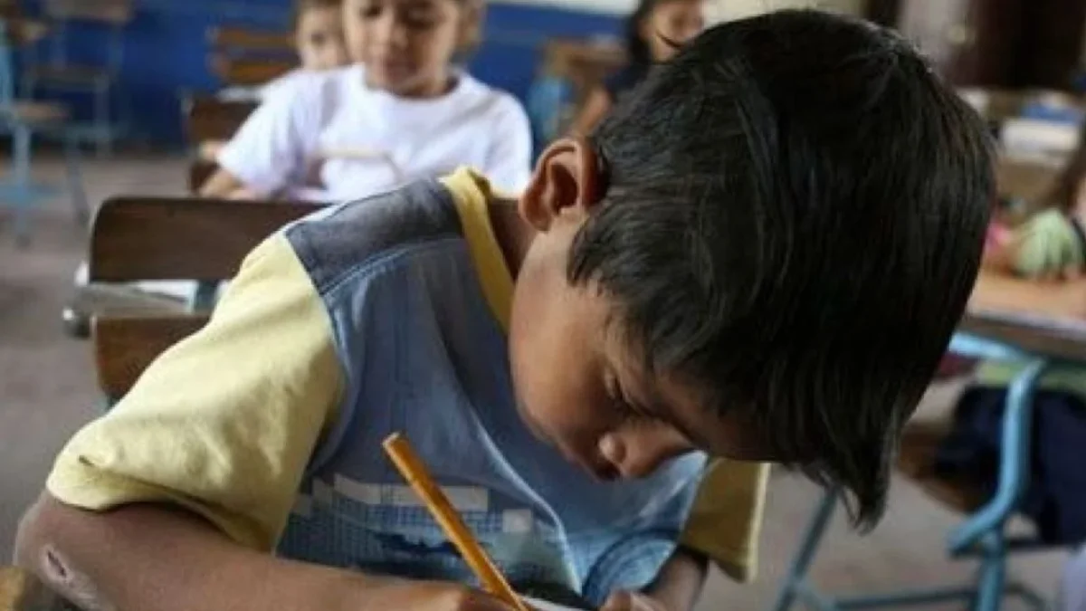 Encabezan en rezago educativo Chiapas, Michoacán y Guerrero