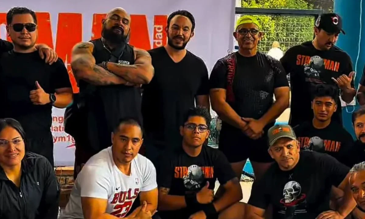 Realizan en Coyoacán competencia de atletismo de fuerza