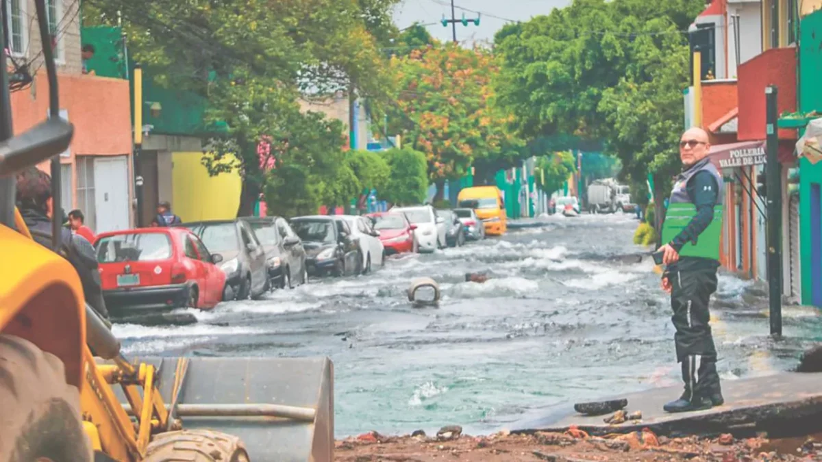 Segiagua demorará 36 horas para restablecer el servicio por mega fuga