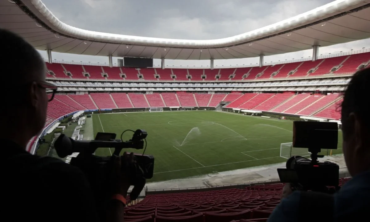 A 23 días del Mundial 2026, madres buscadoras descubrieron restos humanos y cadáveres en los alrededores del Estadio Guadalajara (Akron).