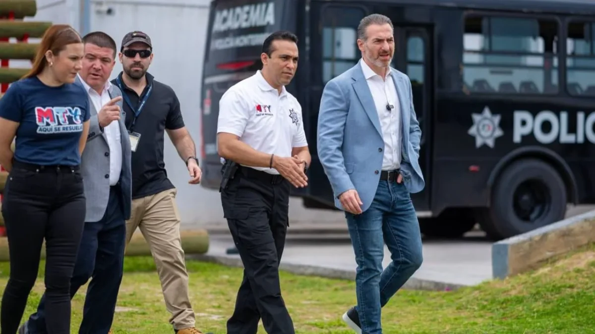 Personal especializado capacita a elementos municipales y del estado rumbo al Mundial de Futbol, explicó Adrián de la Garza.