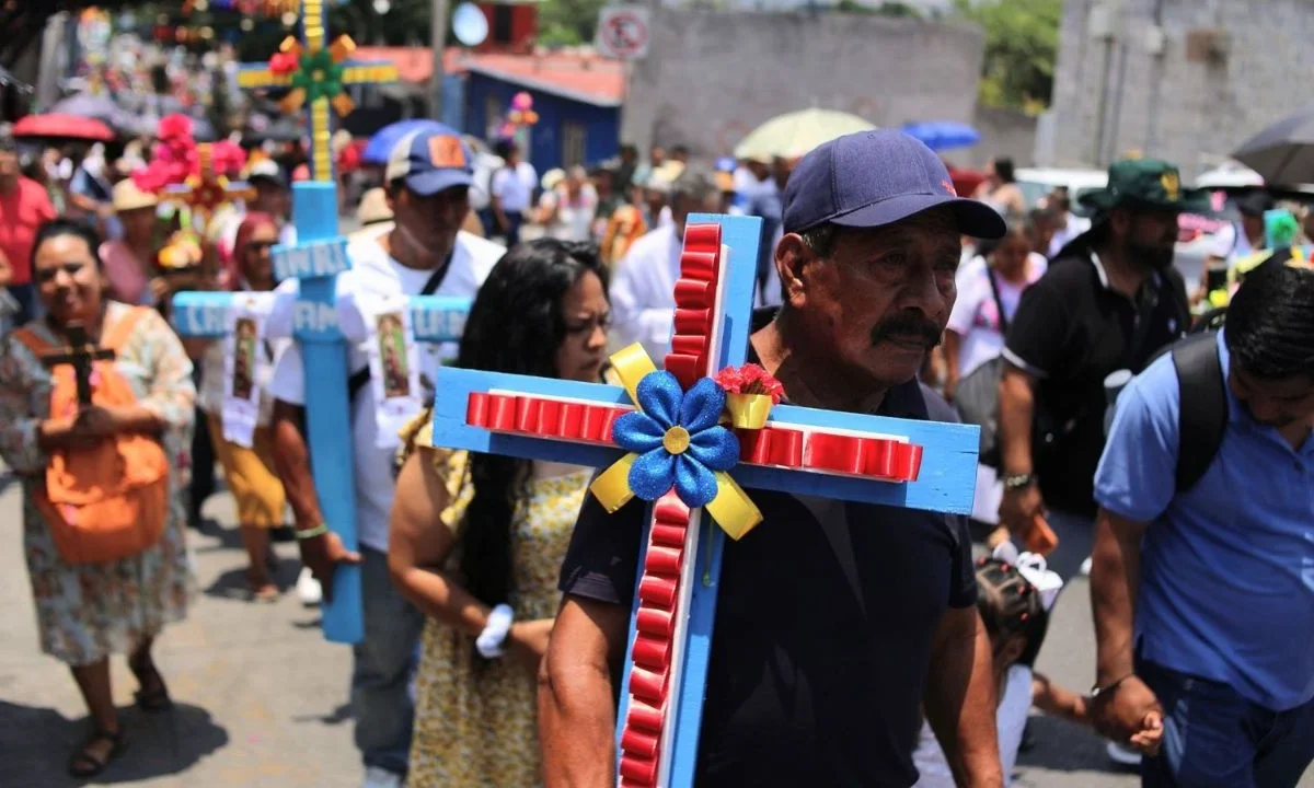 Cada 3 de mayo se conmemora el Día de la Santa Cruz, una celebración que, con el paso del tiempo, también dio lugar al Día del Albañil.