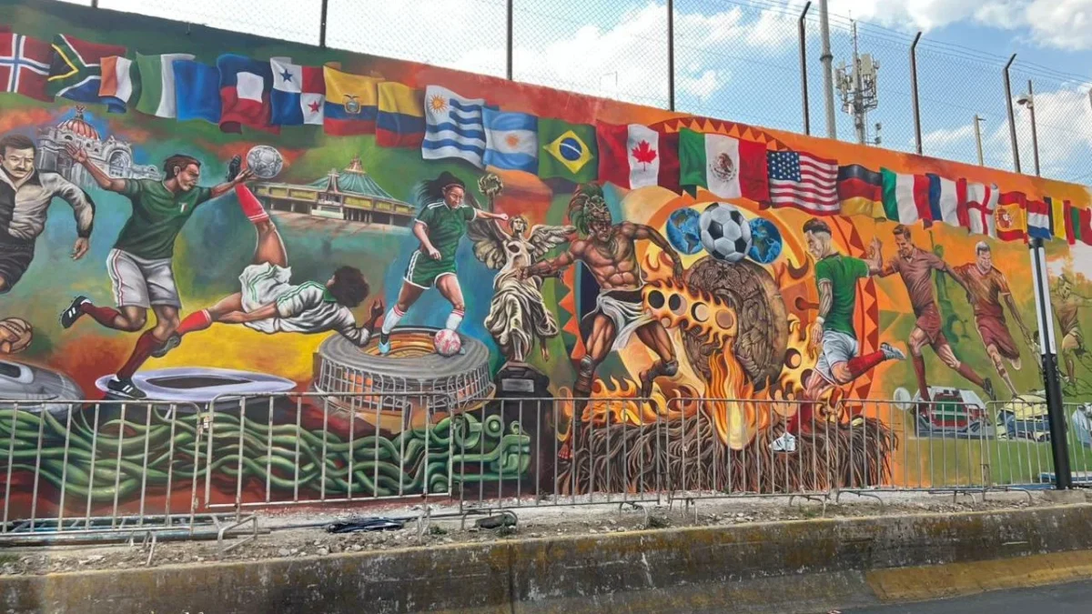 La alcaldía Gustavo A. Madero busca hacer historia rompiendo el Récord Guinness del mural futbolero más grande del mundo.