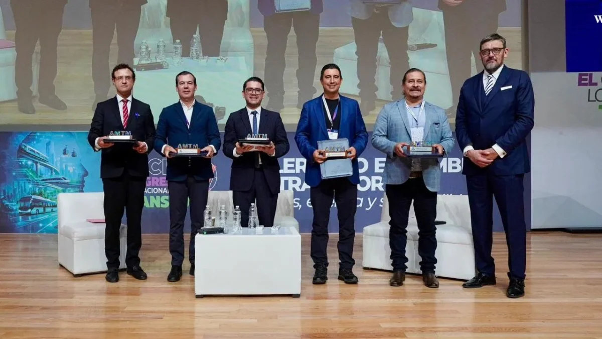 El proyecto asume que directivos en el área de transporte público llegan a sus cargos sin formación técnica especializada en el sector.